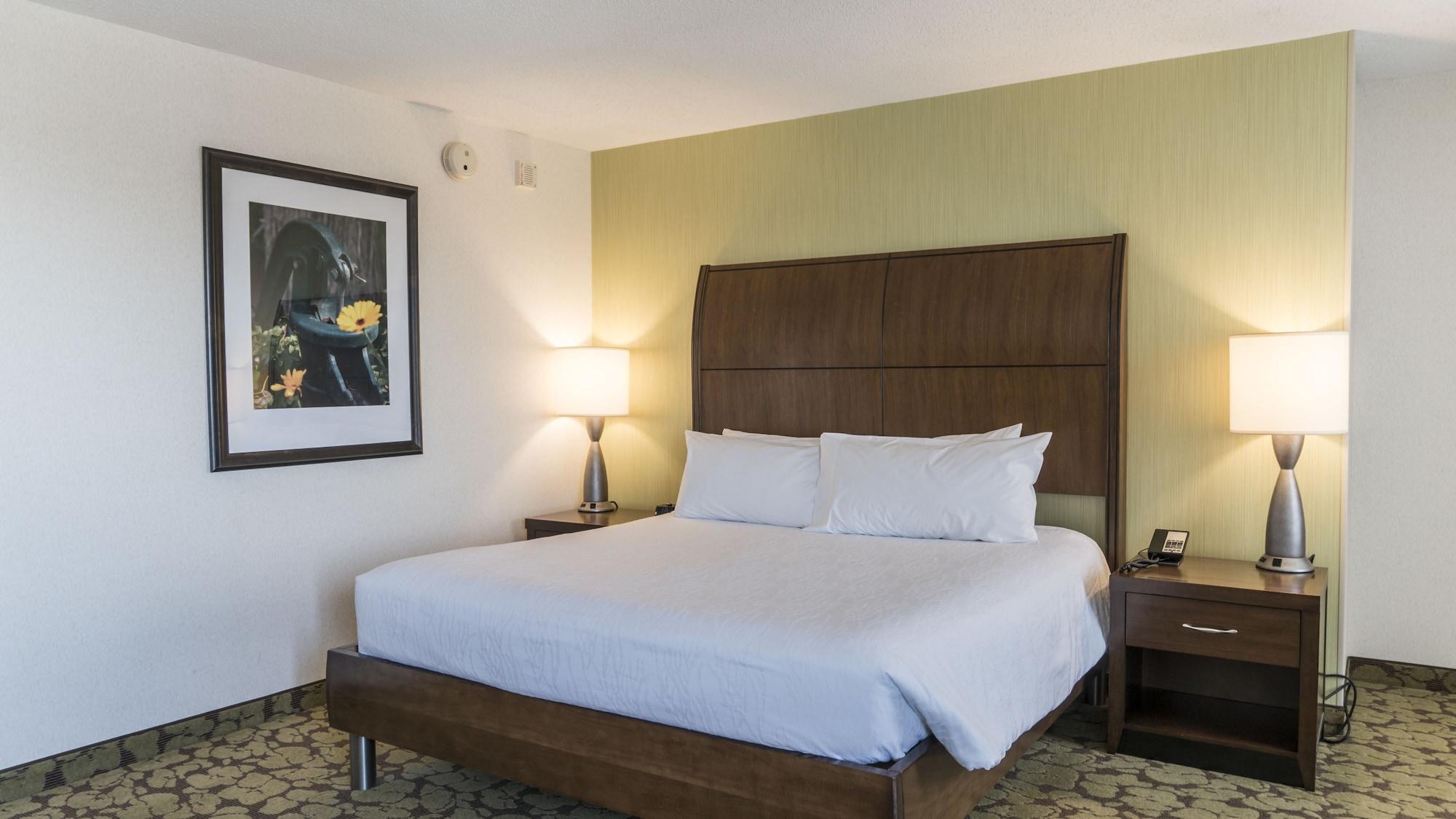 Hilton Garden Inn Плимут Экстерьер фото
