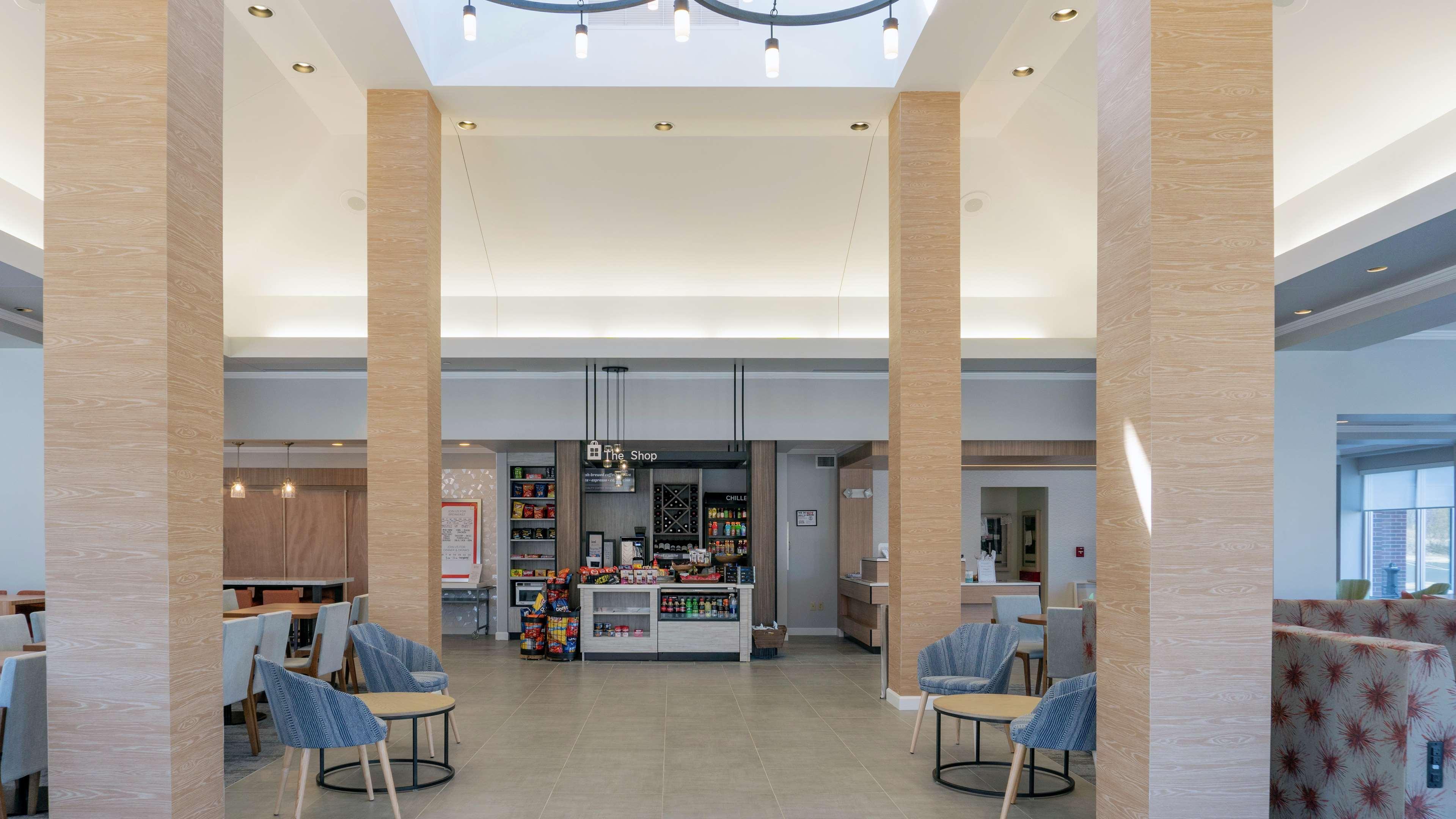 Hilton Garden Inn Плимут Экстерьер фото