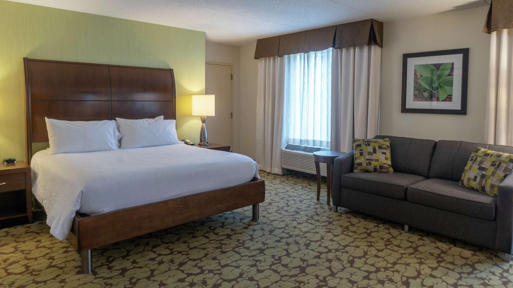 Hilton Garden Inn Плимут Экстерьер фото