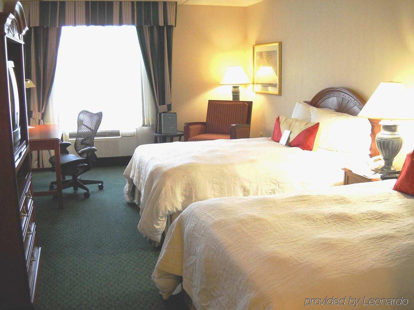 Hilton Garden Inn Плимут Номер фото